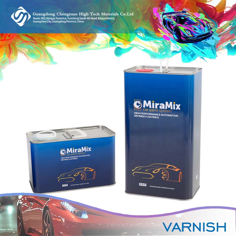 الطلاء ومعطف واضح 